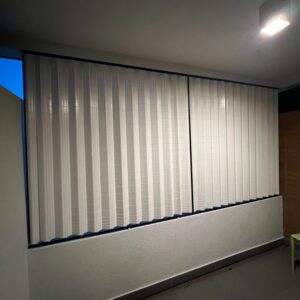CORTINA HANGAROA   0,70 ANCHO X 1,70 BLANCA / ENTREGA INMEDIATA